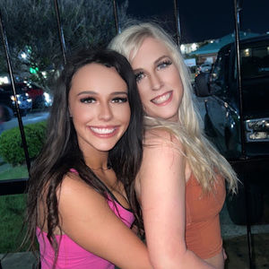 Meet your Posher, Ellie